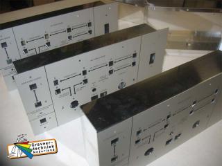 Aluminium bedieningspaneel met bak